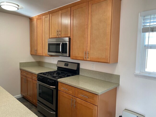 Building Photo - 3990 Berryman Ave
