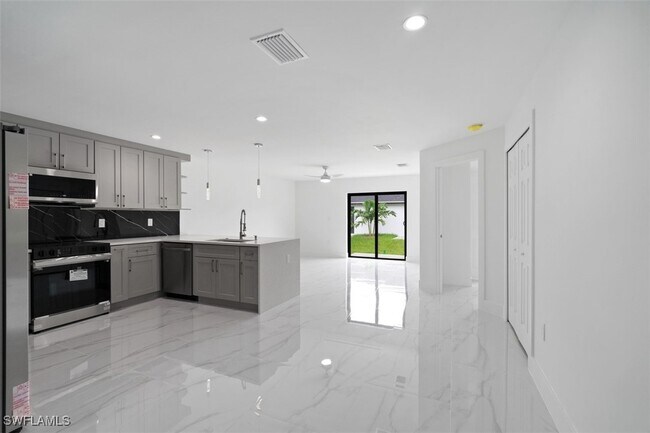Foto del edificio - 5014 28th St SW