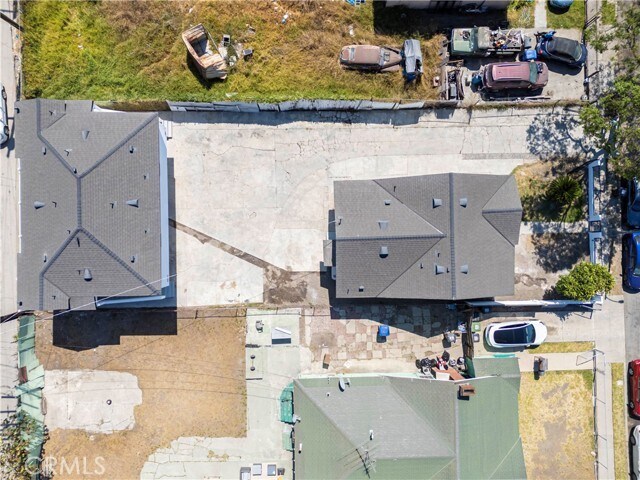 Building Photo - 521 W 78th St