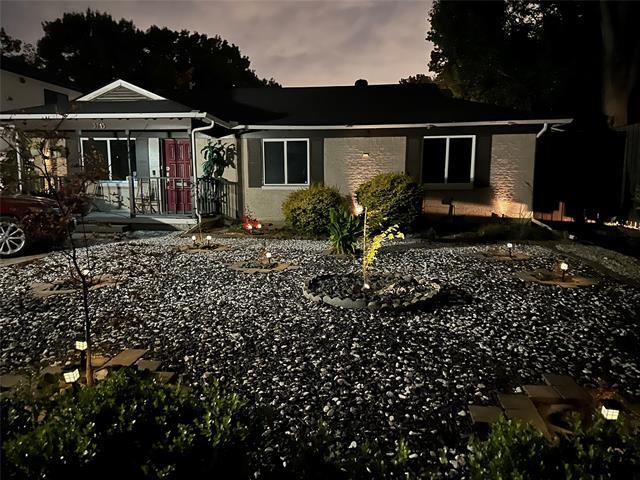 Foto del edificio - 3715 La Joya Dr