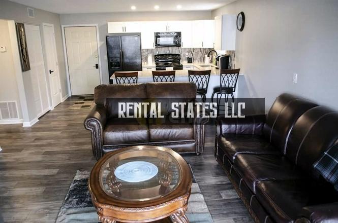 Building Photo - 2 bedroom in Lake Ozark MO 65049