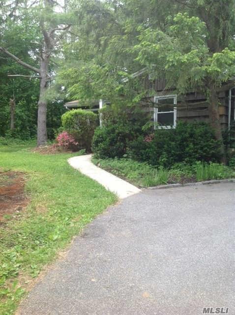 Building Photo - 2092 Edge Rd