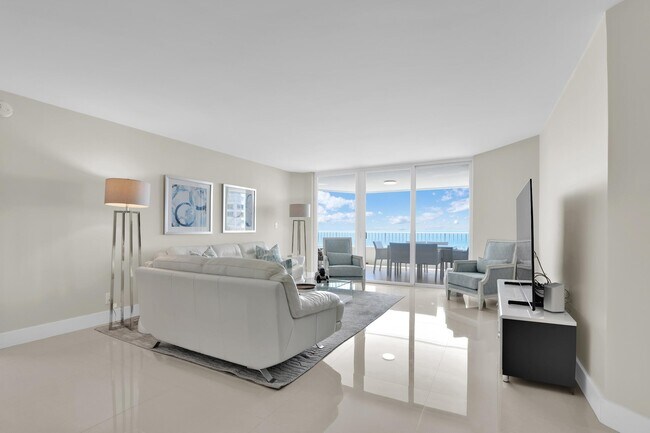 Foto del edificio - 500 S Ocean Blvd