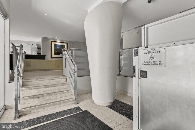 Building Photo - 1225 13th St NW