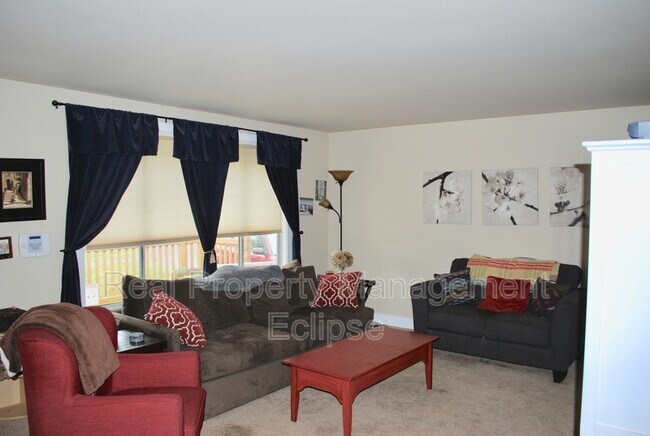 Building Photo - 17915 Spruce Way