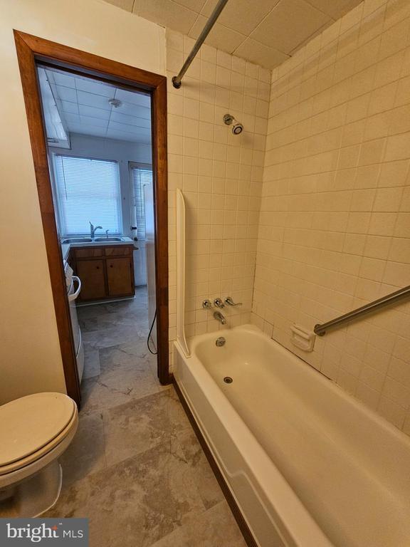 Foto del edificio - 303 Delaware Cir