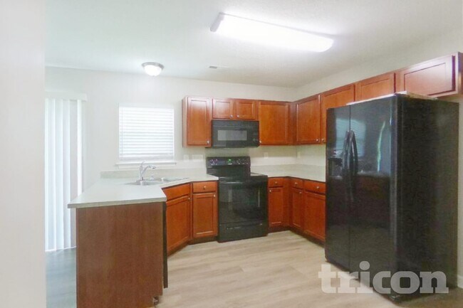 Foto del edificio - 911 Woodington Ln