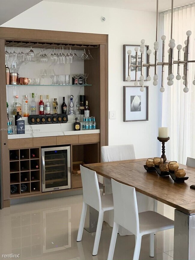 Foto del edificio - 3 br, 4 bath Condo - 488 NE 18th St Unit 1615