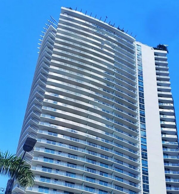 Foto del edificio - 1100 S Miami Ave