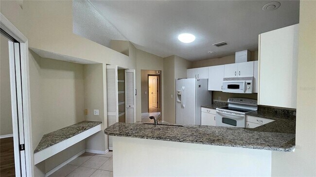 Foto del edificio - 4456 Del Sol Blvd