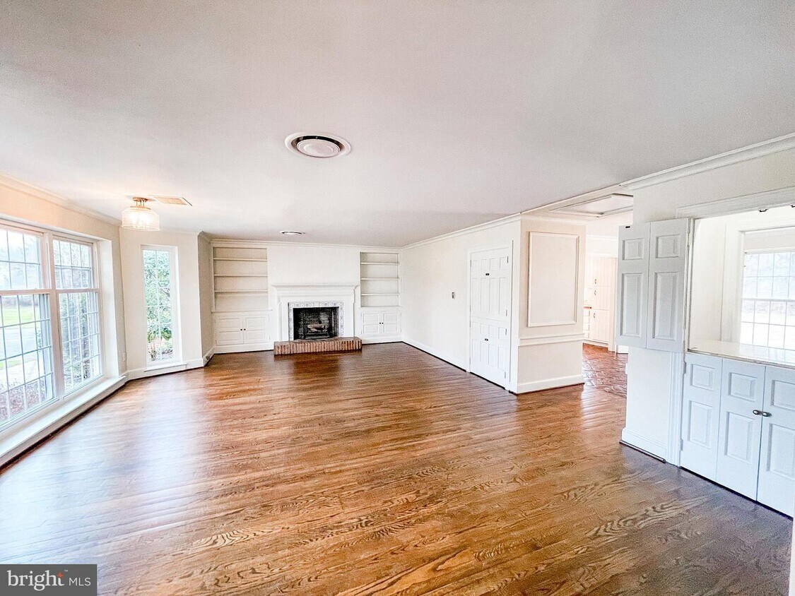 2111 Veale Rd, Wilmington, DE 19810 House Rental in Wilmington, DE