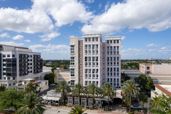 Building Photo - 5 Palms Boca Raton