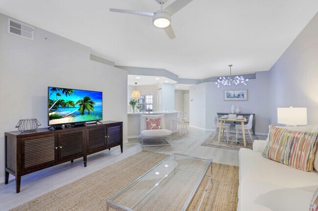 Foto del edificio - ** CALUSA BAY ** 2 BED / 2 BATH - CONDO - ...