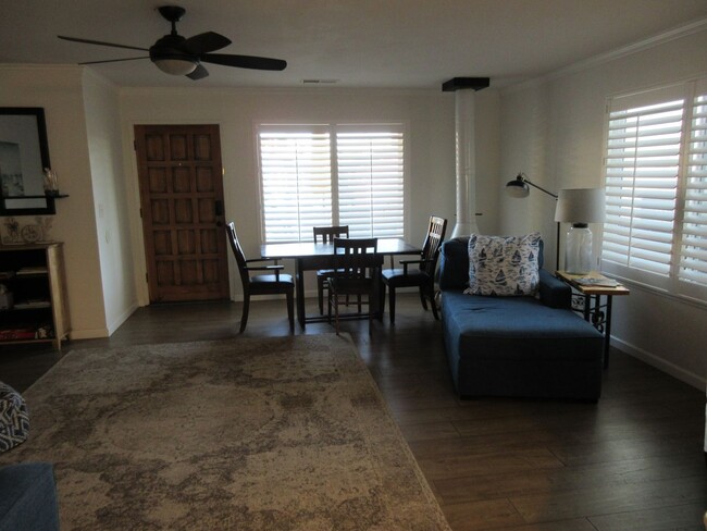 Foto del edificio - Fully furnished 2 bedroom 2 bath home in M...