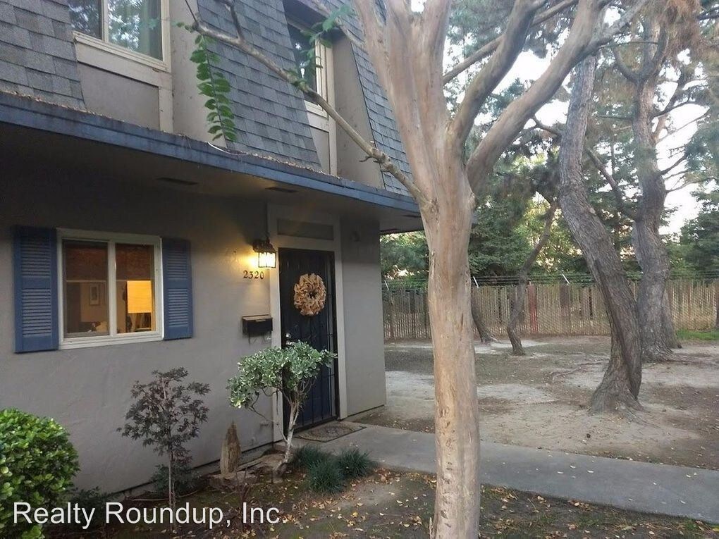Primary Photo - 2320 W Turner Rd