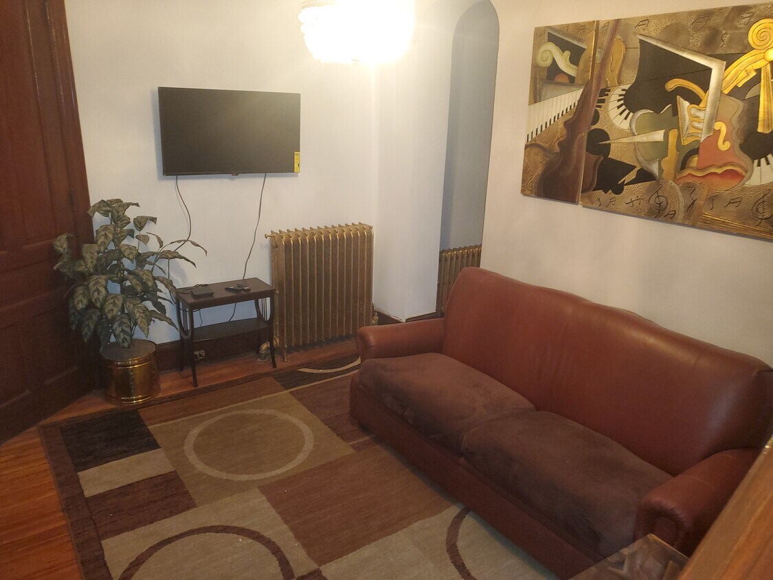 Foto del edificio - 1122 Columbia Rd NW