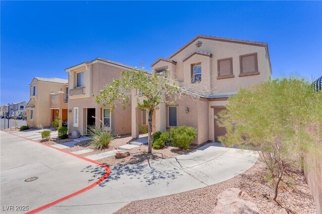 Building Photo - 6085 Aripeka St