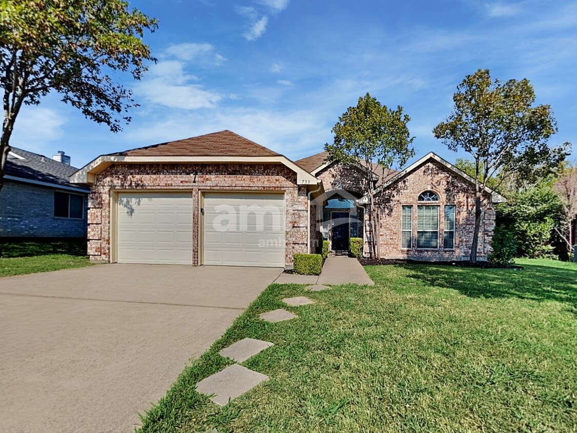 Primary Photo - 733 Grandview Ave