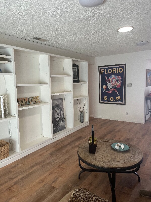 Foto del edificio - 6891 Pasado Rd