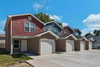 Building Photo - 2255 Whitman Ln