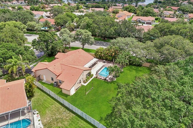 Foto del edificio - 13100 NW 11th Dr