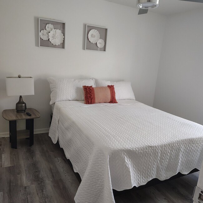 Foto del edificio - 2752 Callaway Ln