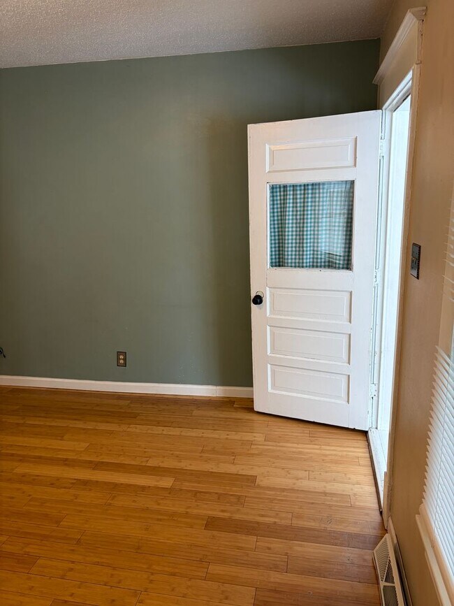 Foto del edificio - 516 Oak St