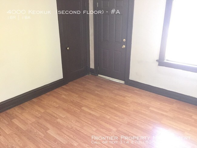 Building Photo - Charming South City Apartment!