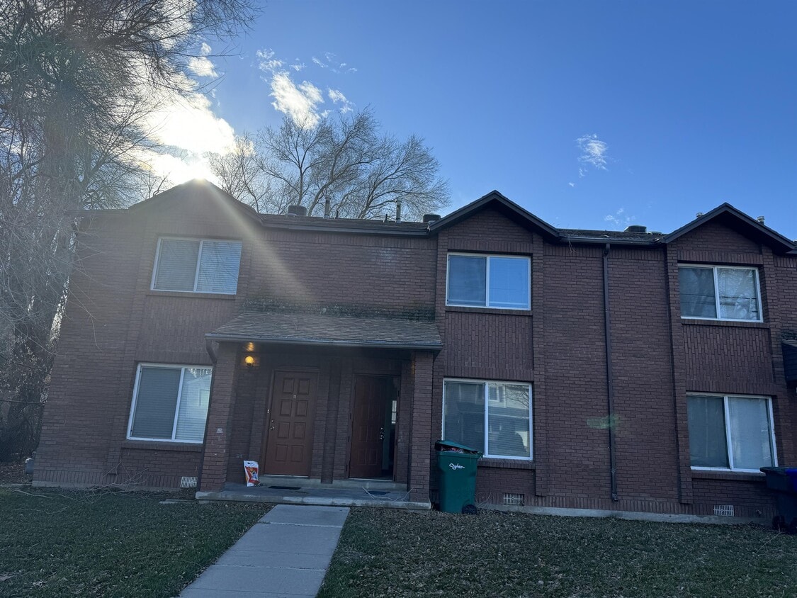 217 13th St Unit 7, Ogden, UT 84404 Apartment for Rent in Ogden, UT