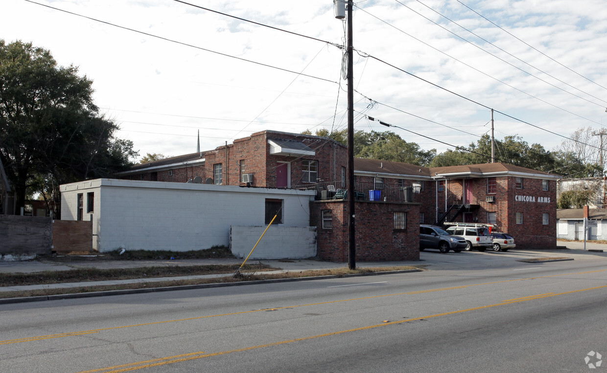 Primary Photo - Chicora Arms