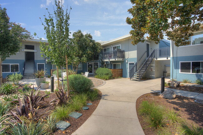 Building Photo - Reserve at Walnut Creek