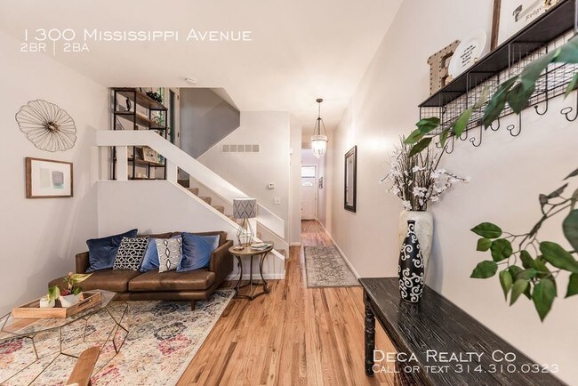 Foto del edificio - 2 Bedroom Townhouse in Lafayette Square