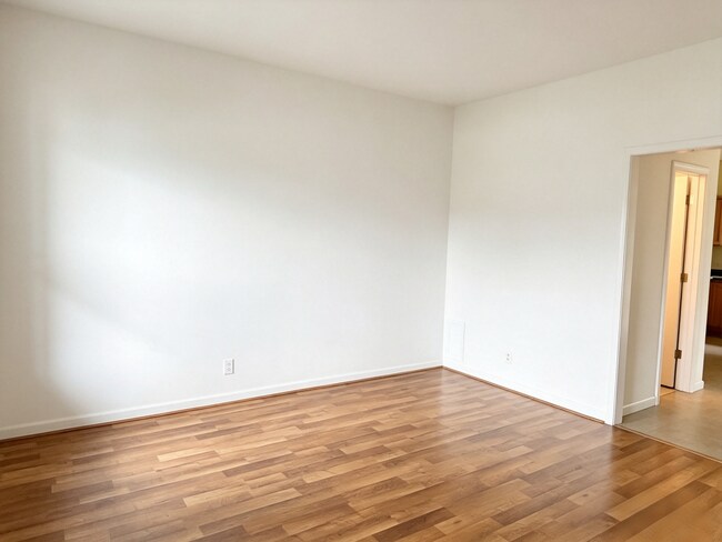 Building Photo - 3380 Morallion Ct