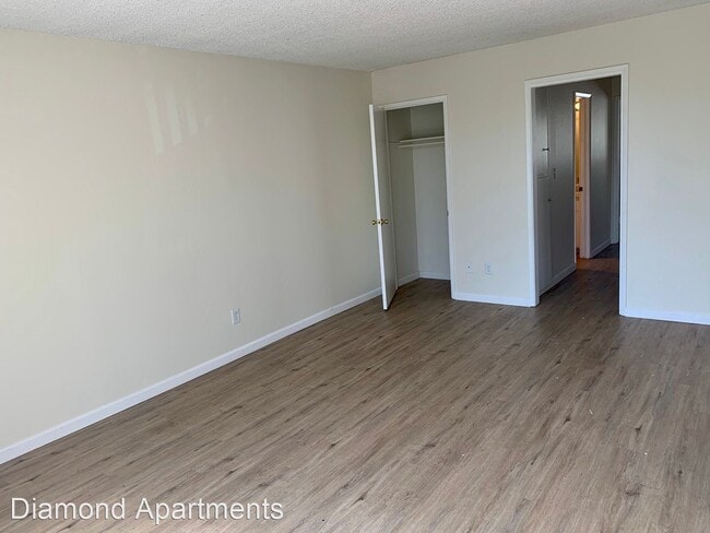 Building Photo - 4676 Noyes St