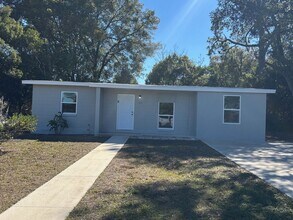 Building Photo - 1625 Moreno Terrace