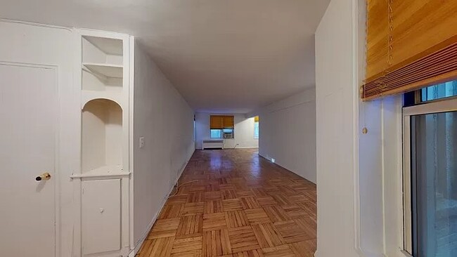 Foto del edificio - 340 E 58th St