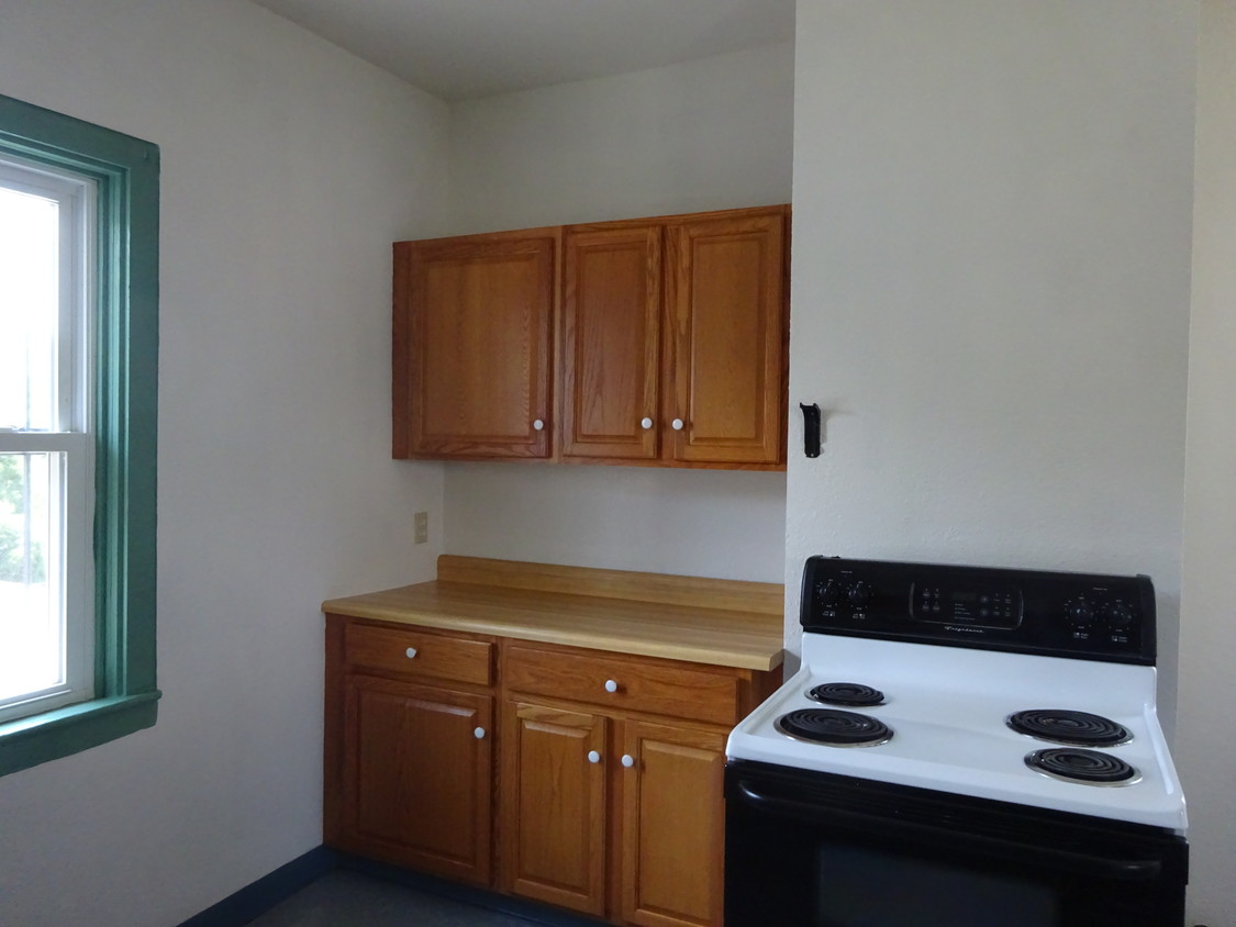 350 S Main St, Slippery Rock, PA 16057 - Apartments In Slippery Rock ...