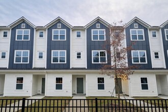 Building Photo - 3930 Winterfield Pl