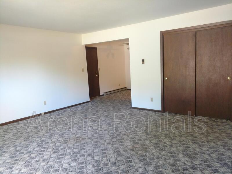 3920 Sage Dr, Rockford, IL 61114 House Rental in Rockford, IL