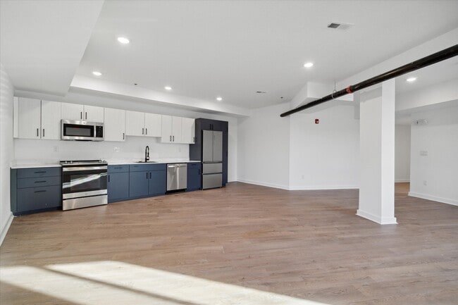 Interior Photo - 1951 Point Breeze Avenue