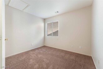 Building Photo - 3684 Hidden Beach Ct