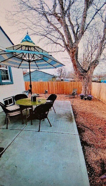 Foto del edificio - 3502 Teller St