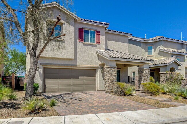 Foto del edificio - 1074 Fish Pond Ave