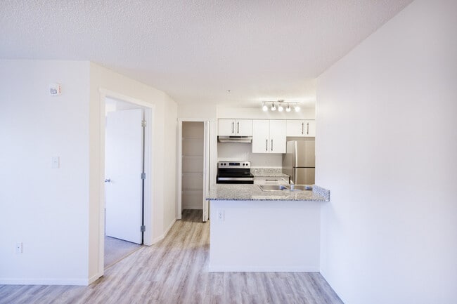 Building Photo - Secord Landing