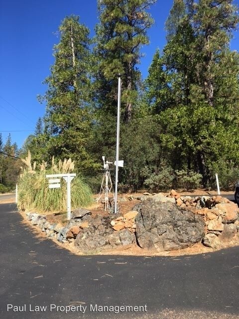 Foto del edificio - 12759 Squirrel Creek Rd