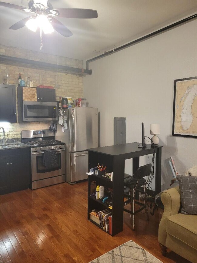 Foto del edificio - 602 S 9th St