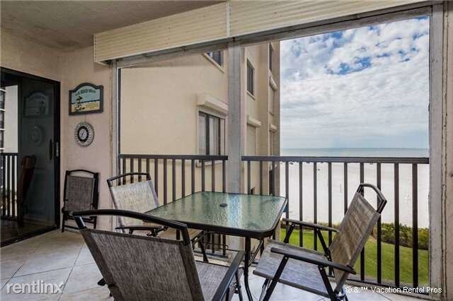 Foto principal - 6660 Estero Blvd