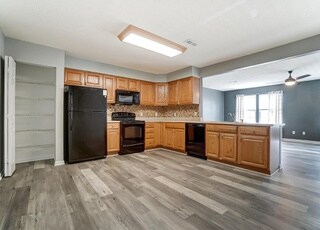 Foto del edificio - 4305 Bowman Meadow Dr