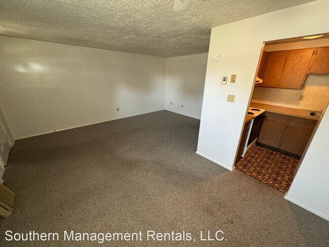 Foto del edificio - 1 br, 1 bath House - 45 N. Main Street Apt. 4