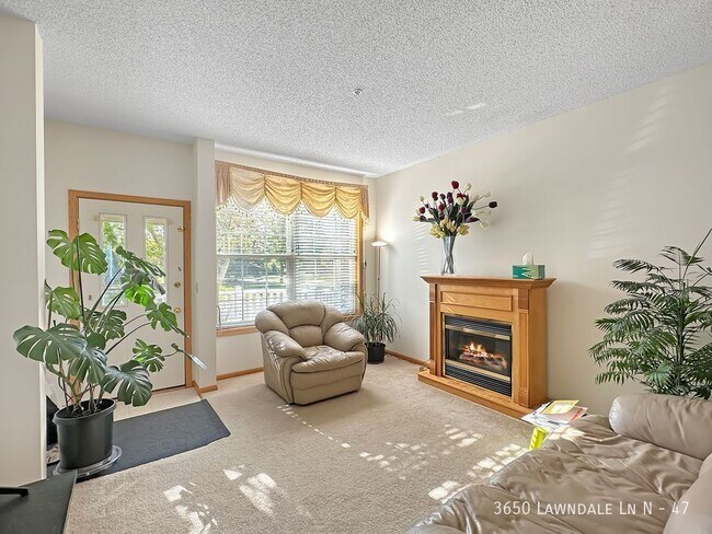 Building Photo - 2Br 2Ba  ~ Security Deposit Alternative Fo...